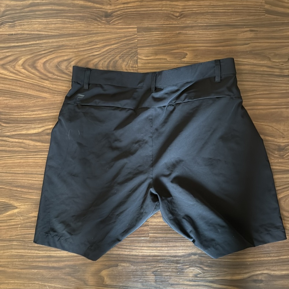 Fabletics Black Men’s The Only Short Waist 33 - Picture 3 of 4